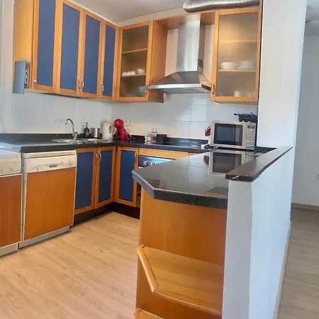 Piso Centrico Con Parking Gratis Ρόντα